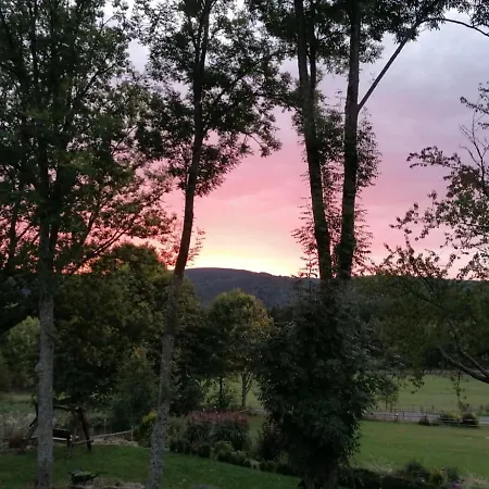 Gasthof Penzion U Vlčí Stezky Srní